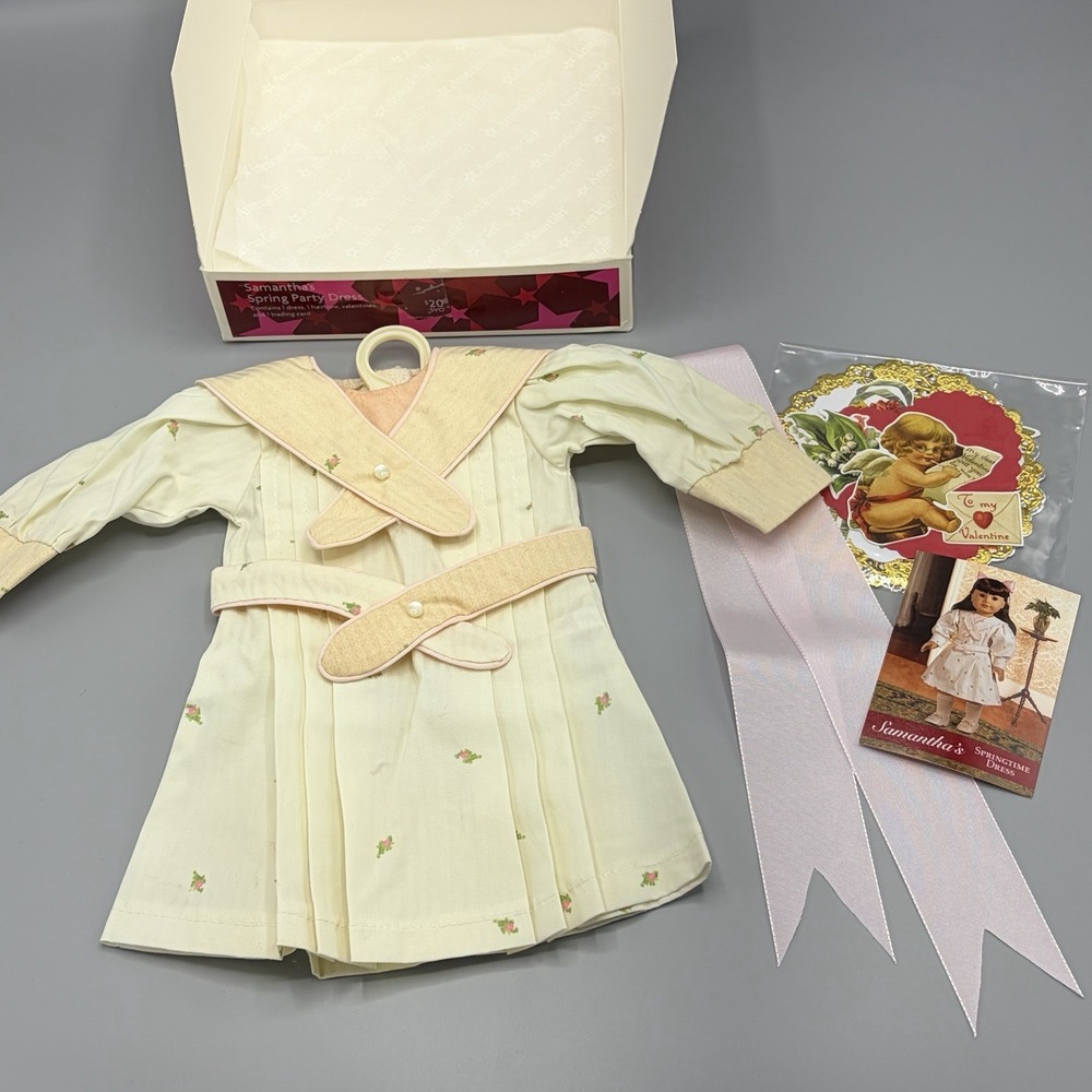 American Girls Collection Samantha's Spring Party Dress & Ribbon in Box 2004